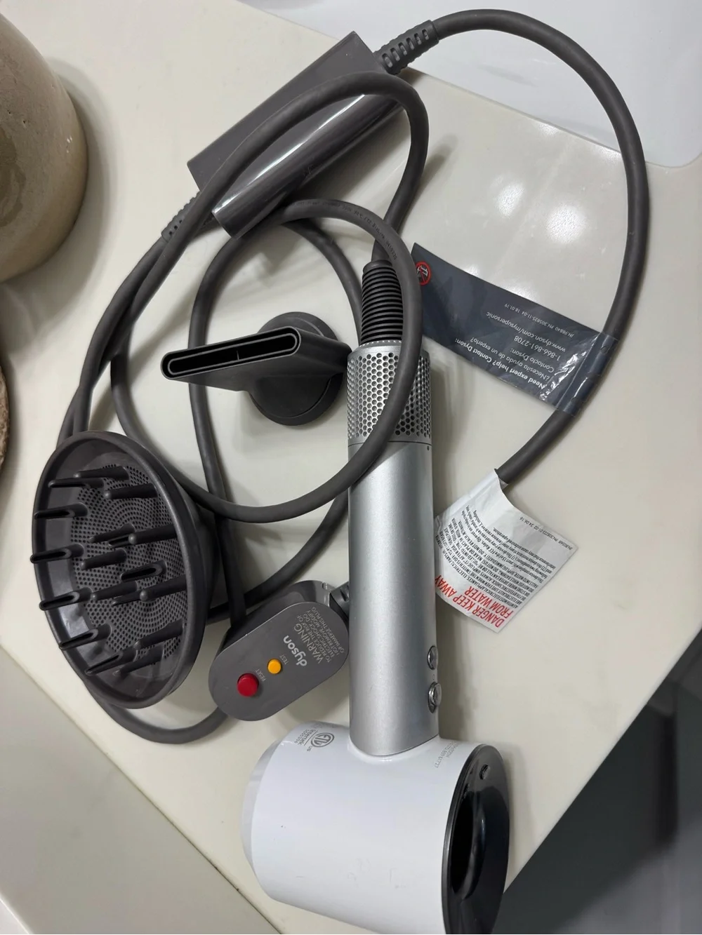 Dyson Supersonic Hair Dryer w/ Attachments